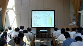 松本先生の講演 